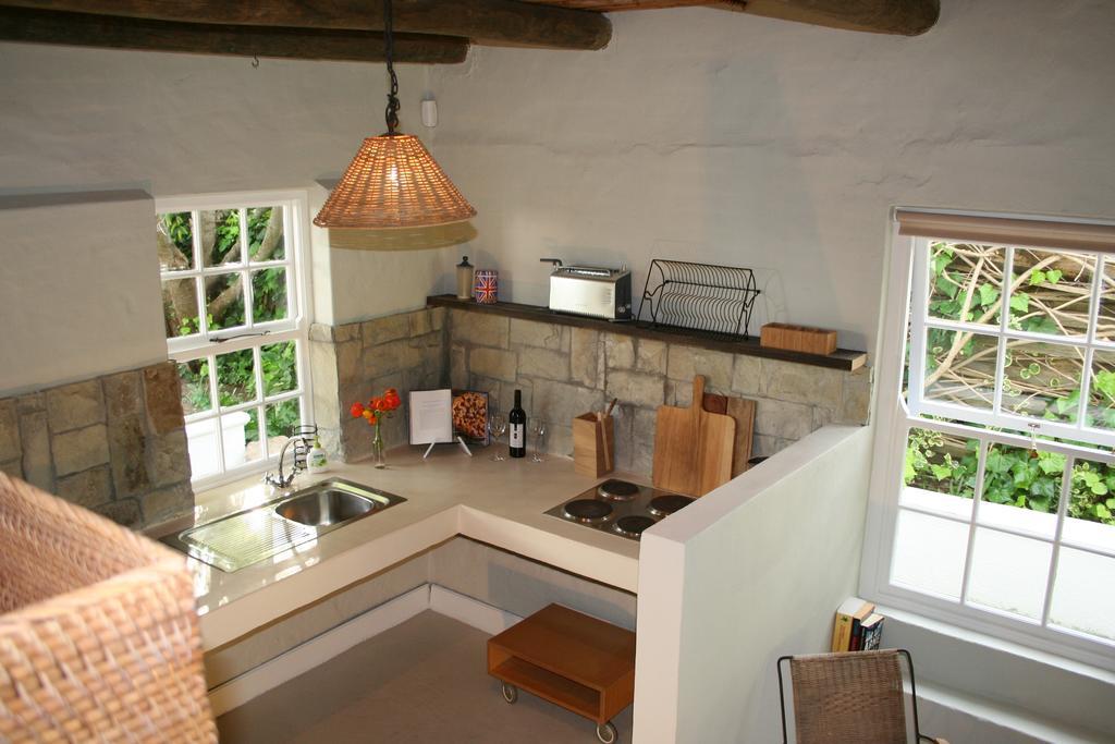 The Cottage On 55 Franschhoek Bilik gambar